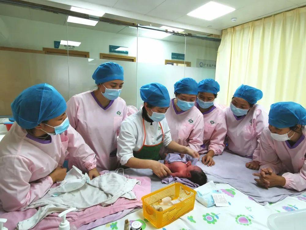 怀化妇婴监护型护送